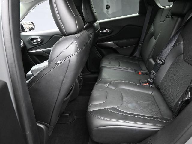 2021 Jeep Cherokee Vehicle Photo in Cedar Rapids, IA 52402