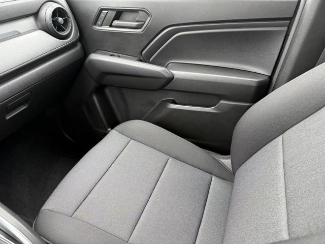 2024 Chevrolet Colorado Vehicle Photo in COLUMBIA, MO 65203-3903