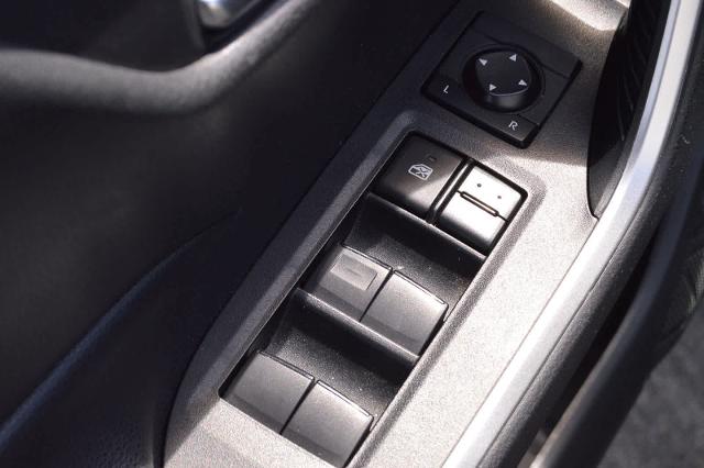 2020 Toyota RAV4 Vehicle Photo in Houston, TX 77090