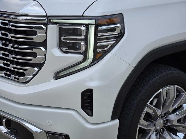 2023 GMC Sierra 1500 Vehicle Photo in DENTON, TX 76210-9321