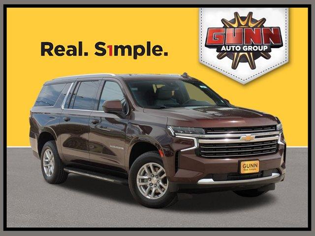 2023 Chevrolet Suburban Vehicle Photo in SELMA, TX 78154-1460