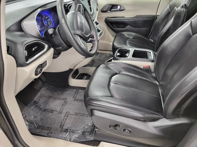 2023 Chrysler Pacifica Vehicle Photo in Neenah, WI 54956