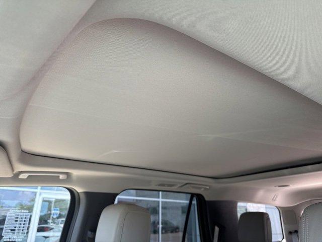 2021 Ford Expedition Vehicle Photo in BENTONVILLE, AR 72712-4322