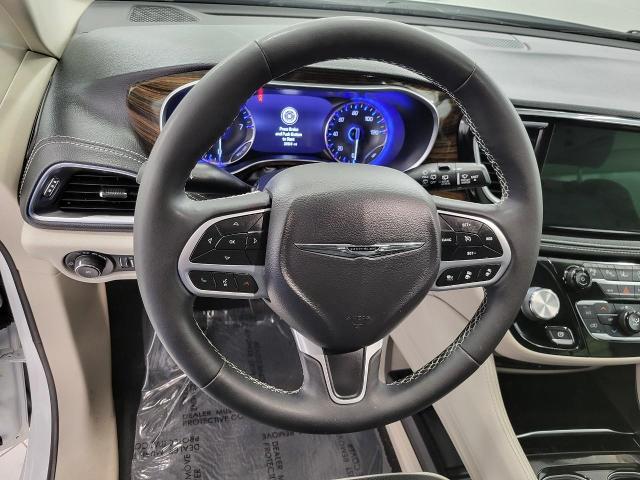 2023 Chrysler Pacifica Vehicle Photo in NEENAH, WI 54956-2243
