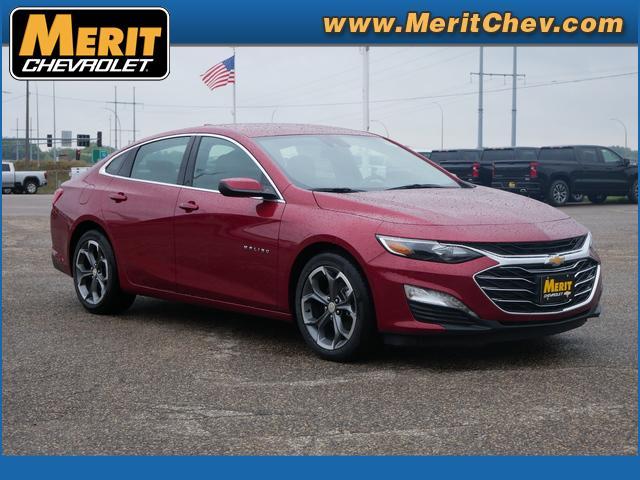 2024 Chevrolet Malibu Vehicle Photo in MAPLEWOOD, MN 55119-4794