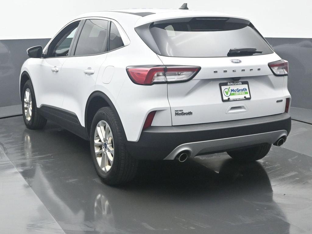 2021 Ford Escape Vehicle Photo in Marion, IA 52302