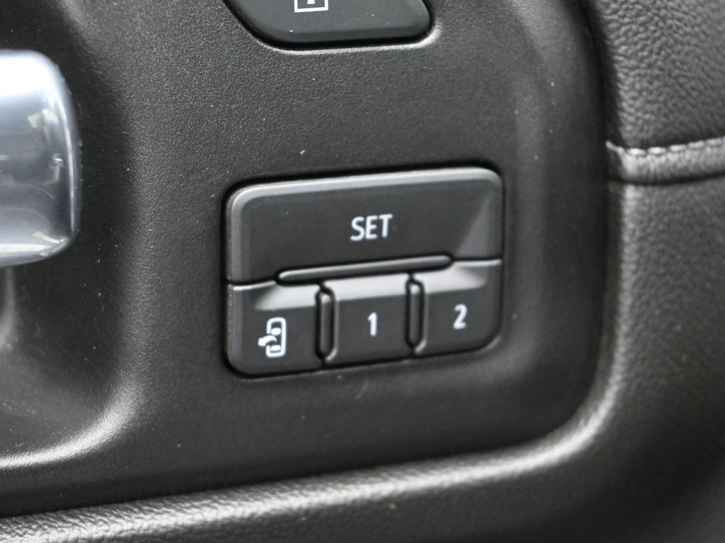 2020 Chevrolet Silverado 2500 HD Vehicle Photo in Marion, IA 52302