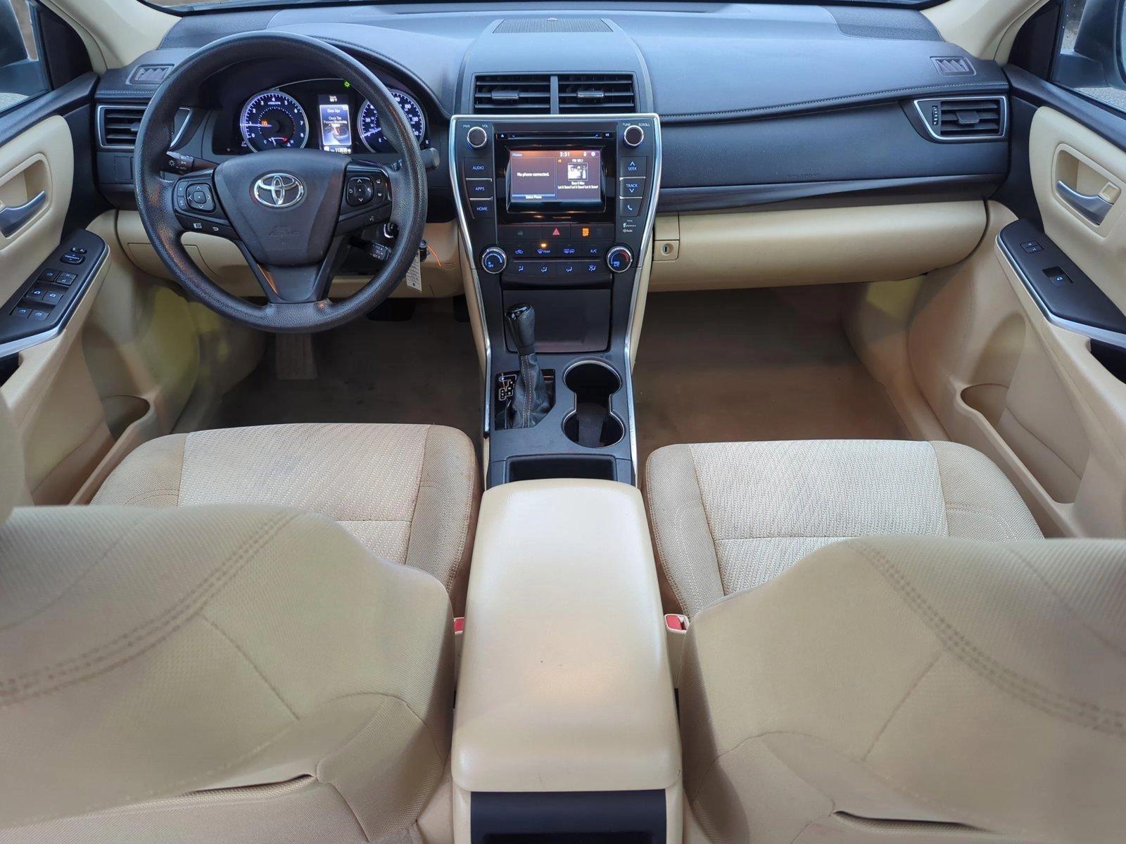 2015 Toyota Camry Vehicle Photo in Memphis, TN 38125