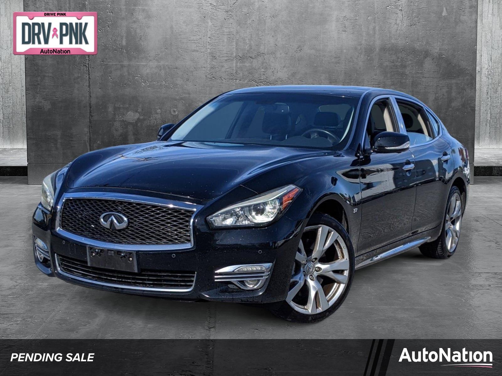 2015 INFINITI Q70L Vehicle Photo in Cockeysville, MD 21030