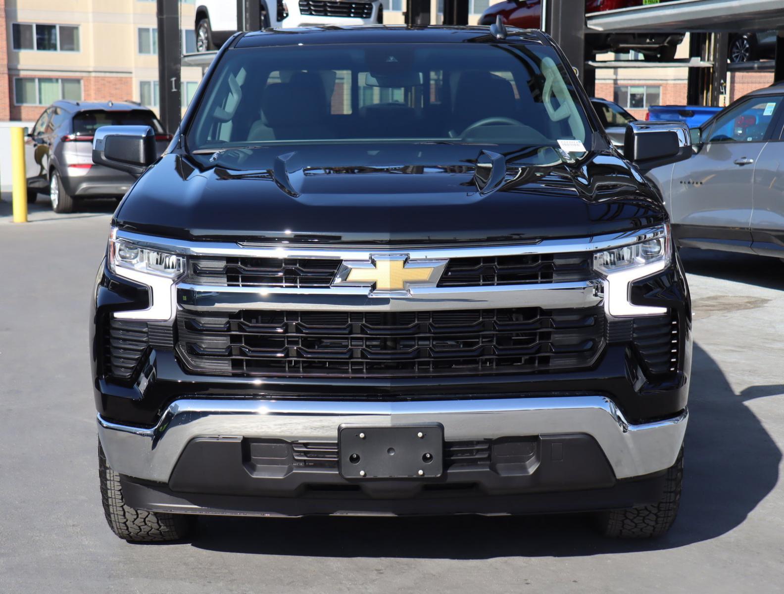 2025 Chevrolet Silverado 1500 Vehicle Photo in LOS ANGELES, CA 90007-3794