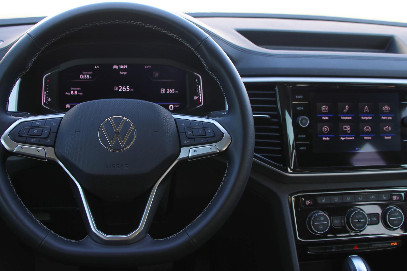 2022 Volkswagen Atlas Vehicle Photo in SUGAR LAND, TX 77478