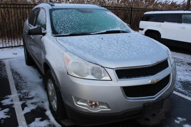 2012 Chevrolet Traverse Vehicle Photo in Green Bay, WI 54304