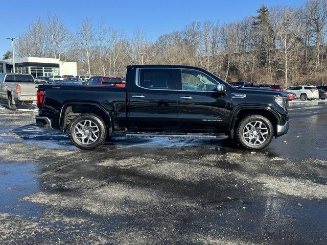 2023 GMC Sierra 1500 Vehicle Photo in LEOMINSTER, MA 01453-2952