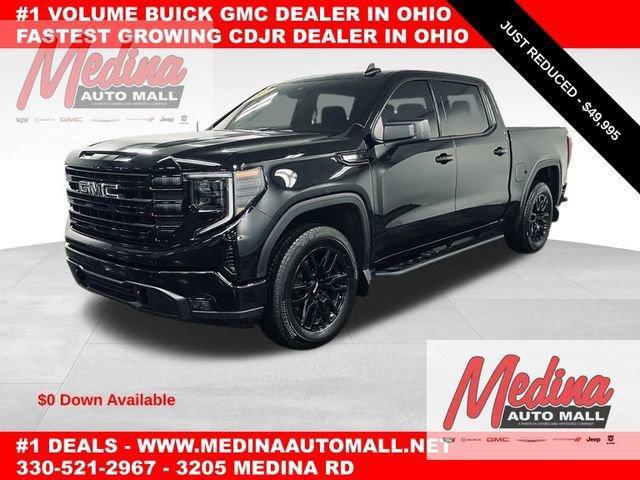 2024 GMC Sierra 1500 Vehicle Photo in MEDINA, OH 44256-9631