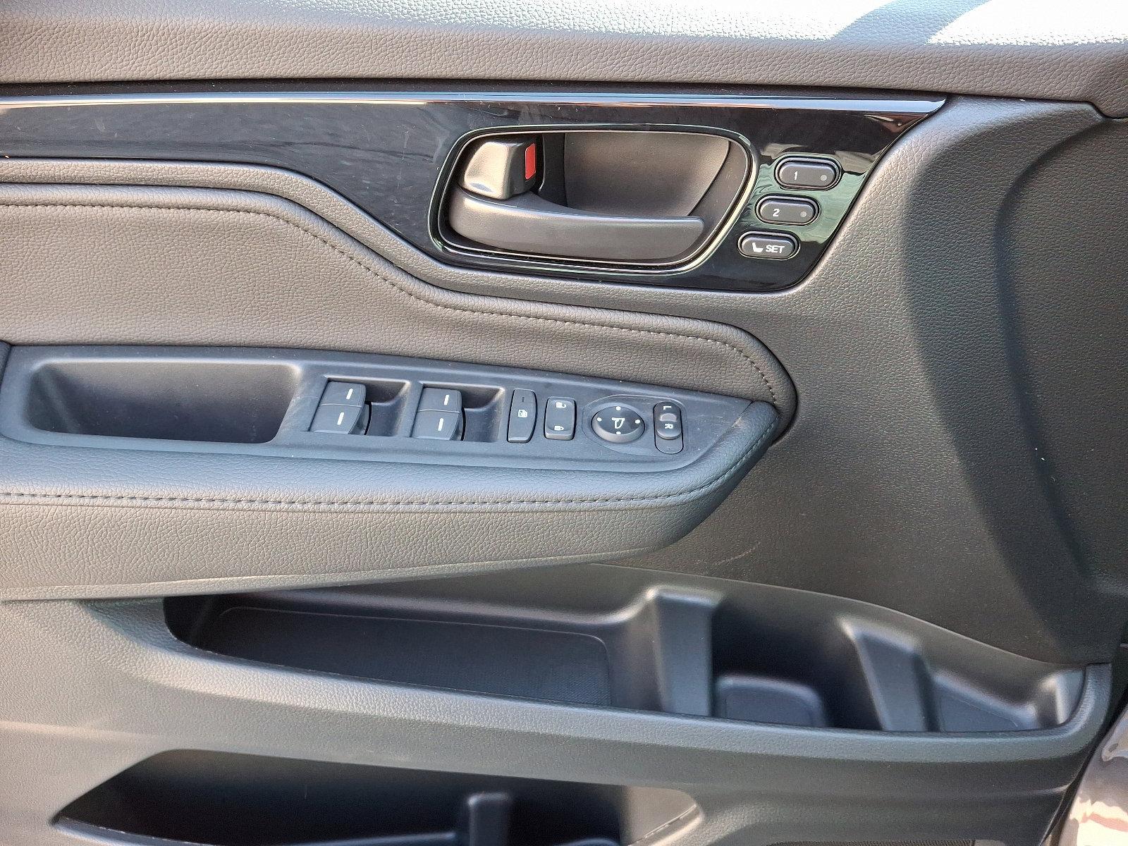 2025 Honda Odyssey Vehicle Photo in Harrisburg, PA 17111