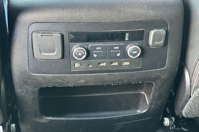 2018 GMC Yukon XL Vehicle Photo in SPOKANE, WA 99202-2191