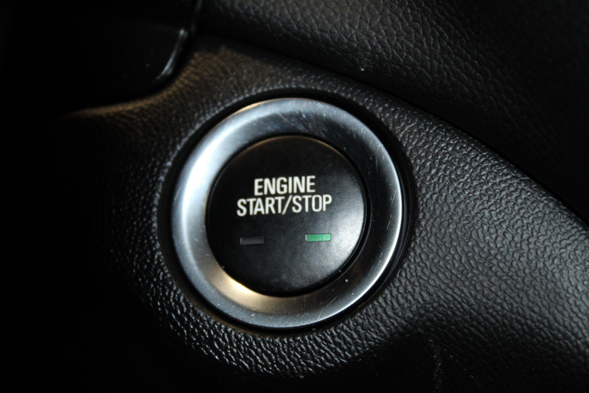 2022 Chevrolet Equinox Vehicle Photo in NORTHAMPTON, MA 01060-1120