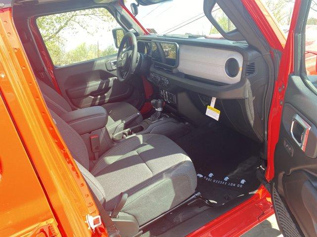 2025 Jeep Wrangler Vehicle Photo in Doylsetown, PA 18901