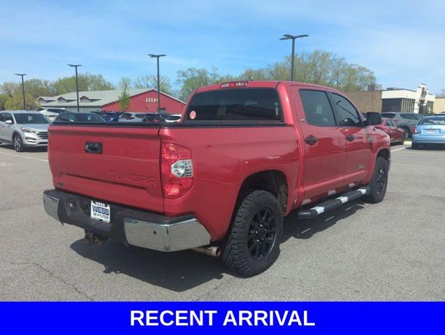 2017 Toyota Tundra 4WD Vehicle Photo in Merrillville, IN 46410