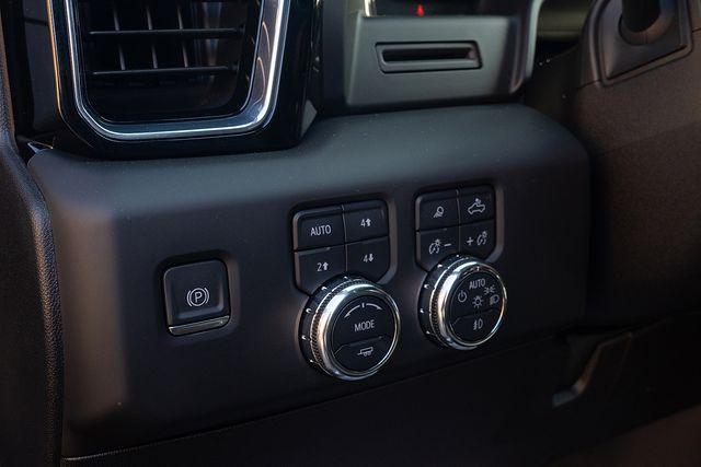 2024 GMC Sierra 3500 HD Vehicle Photo in DANBURY, CT 06810-5034