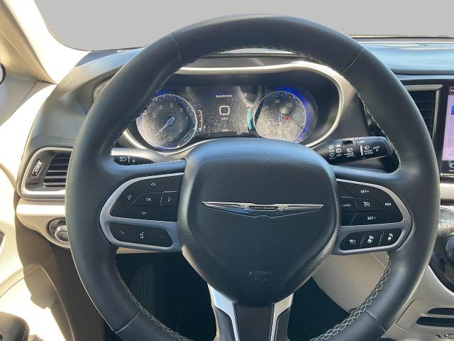 2023 Chrysler Pacifica Vehicle Photo in Kaukauna, WI 54130