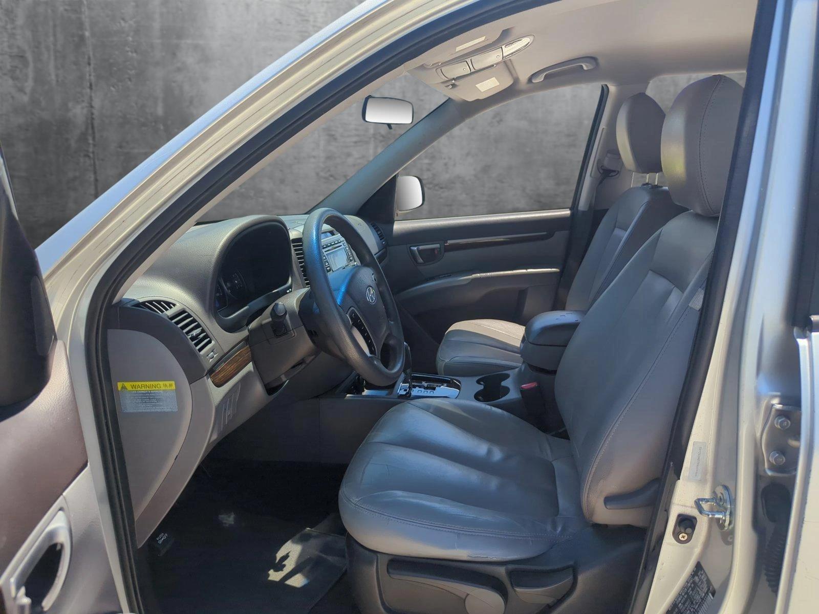2011 Hyundai SANTA FE Vehicle Photo in Pembroke Pines, FL 33027