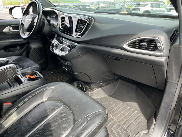 2020 Chrysler Pacifica Vehicle Photo in TULLY, NY 13159-3159