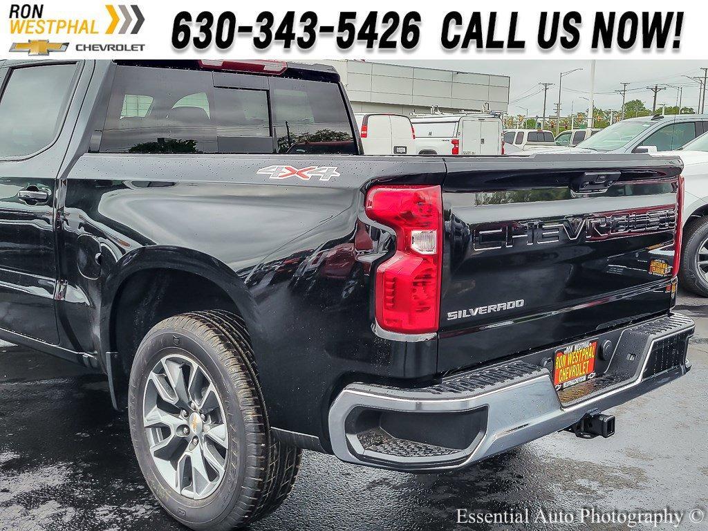 2025 Chevrolet Silverado 1500 Vehicle Photo in AURORA, IL 60503-9326
