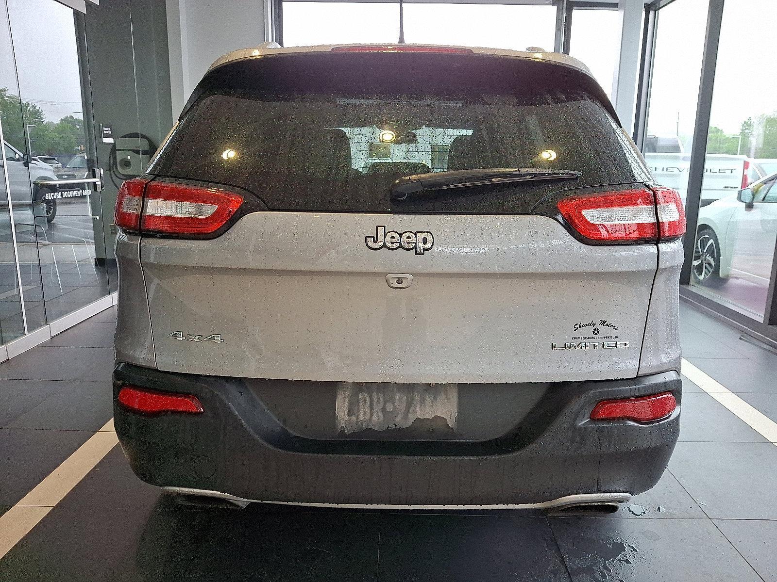 2015 Jeep Cherokee Vehicle Photo in Mechanicsburg, PA 17050-2306