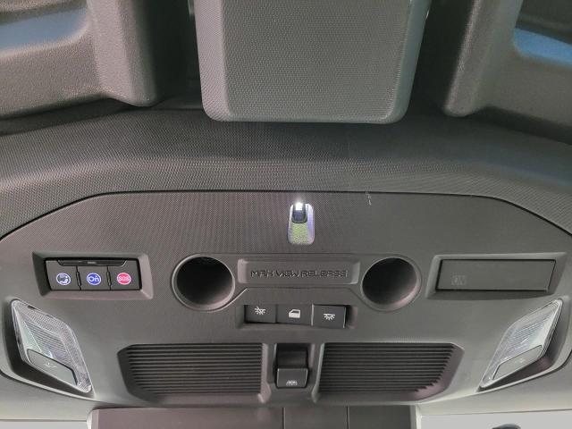 2024 GMC HUMMER EV SUV Vehicle Photo in APPLETON, WI 54914-4656