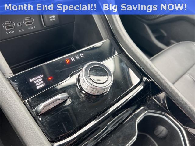 2023 Jeep Grand Cherokee L Vehicle Photo in GREEN BAY, WI 54304-5303