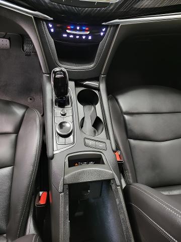 2022 Cadillac XT6 Vehicle Photo in APPLETON, WI 54914-4656