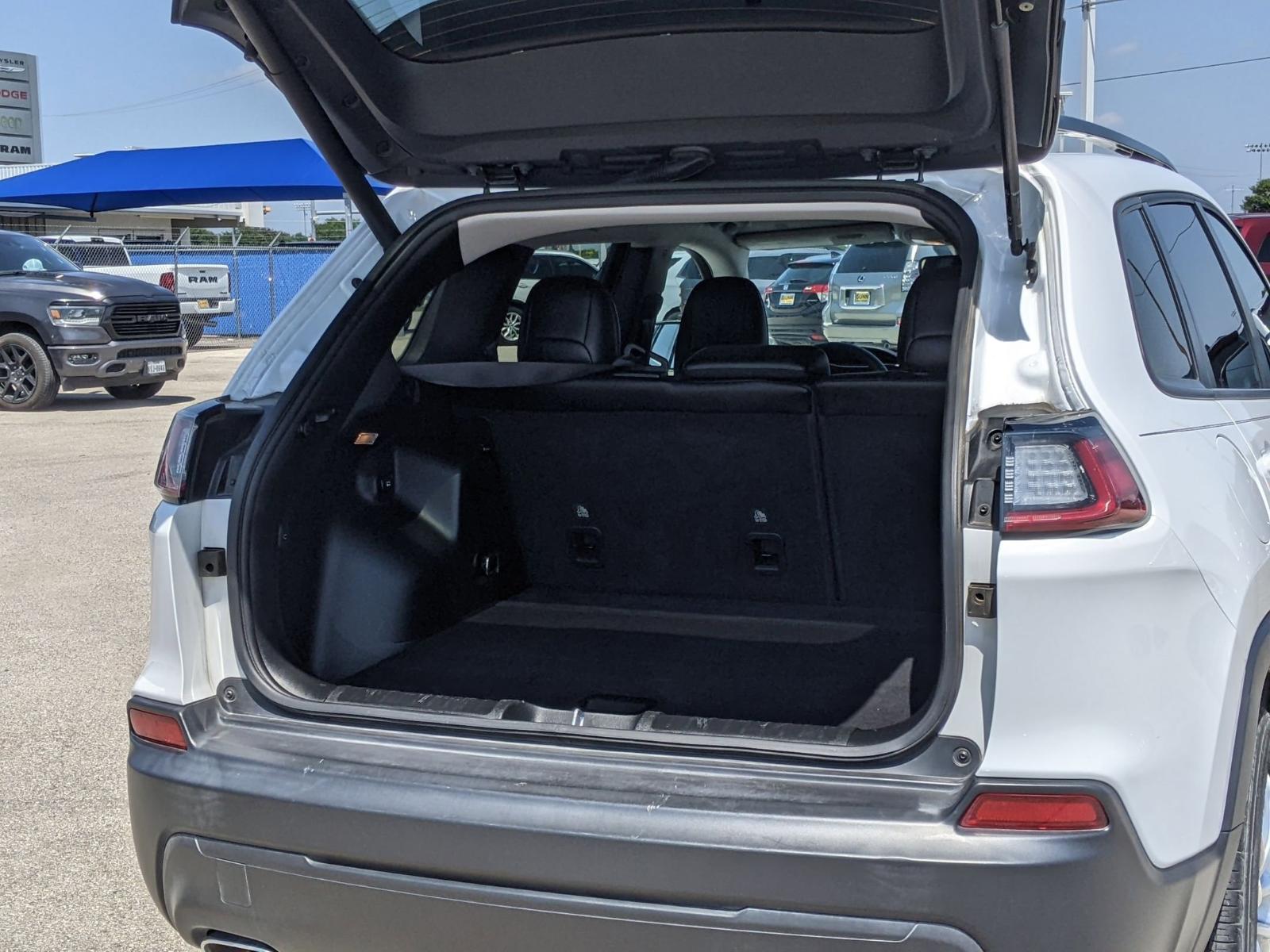 2022 Jeep Cherokee Vehicle Photo in Seguin, TX 78155