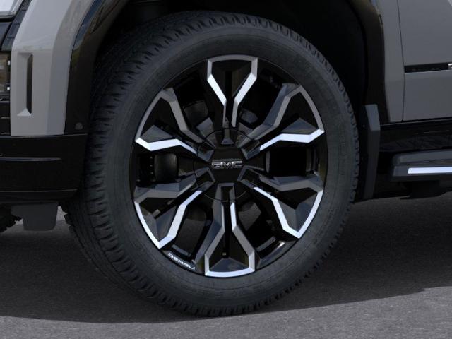 2025 GMC Sierra EV Vehicle Photo in WATERTOWN, CT 06795-3318