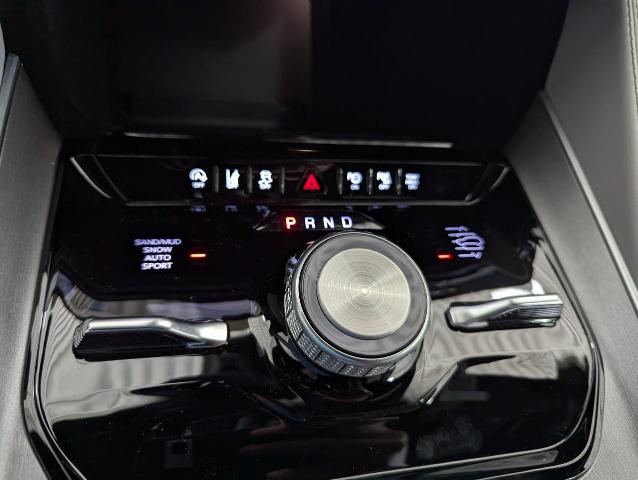 2025 Jeep Wagoneer Vehicle Photo in Oshkosh, WI 54901