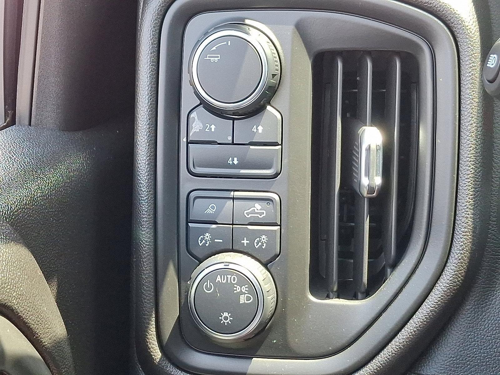 2024 Chevrolet Silverado 2500 HD Vehicle Photo in Trevose, PA 19053