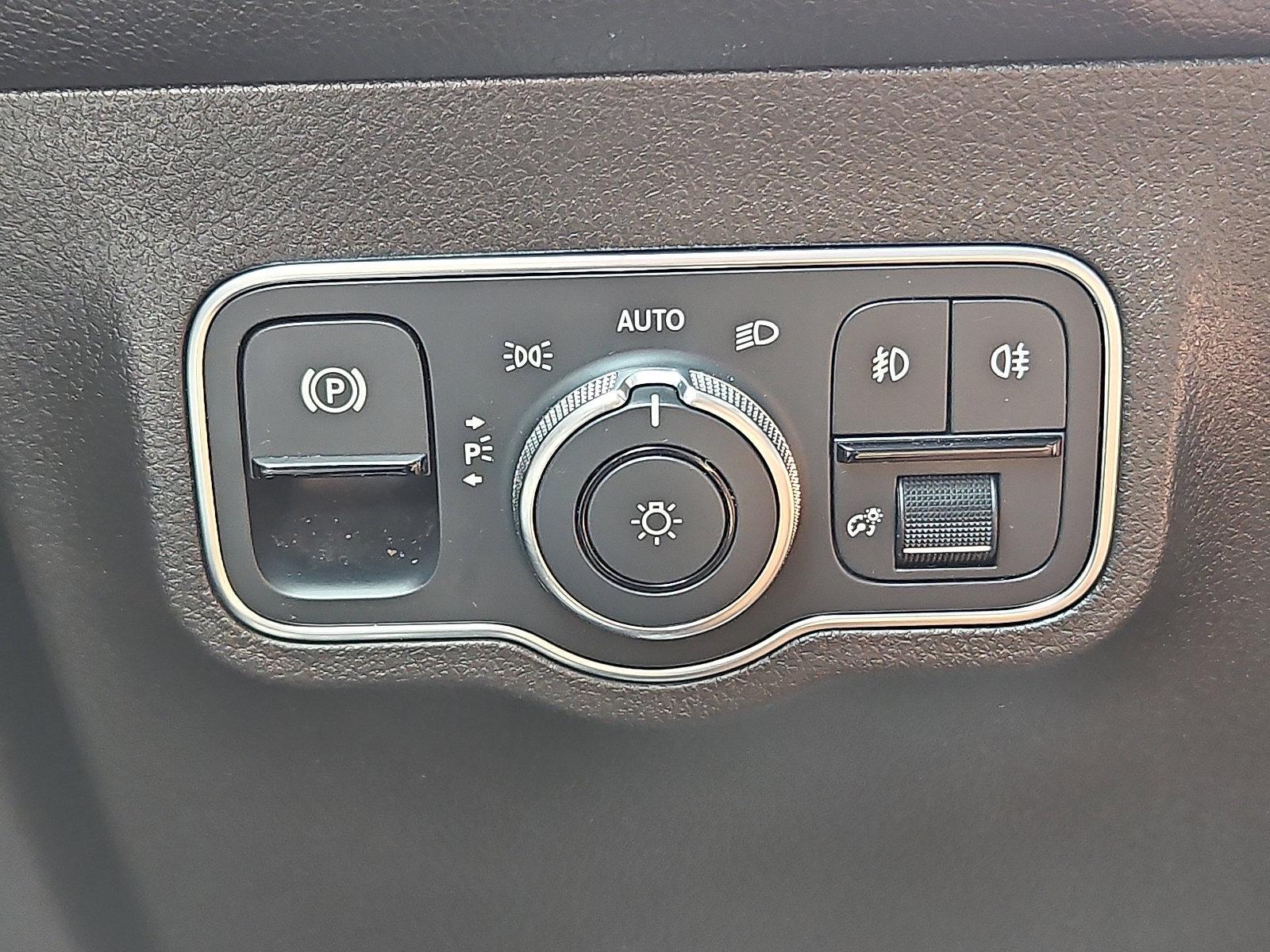 2021 Mercedes-Benz GLB Vehicle Photo in Trevose, PA 19053