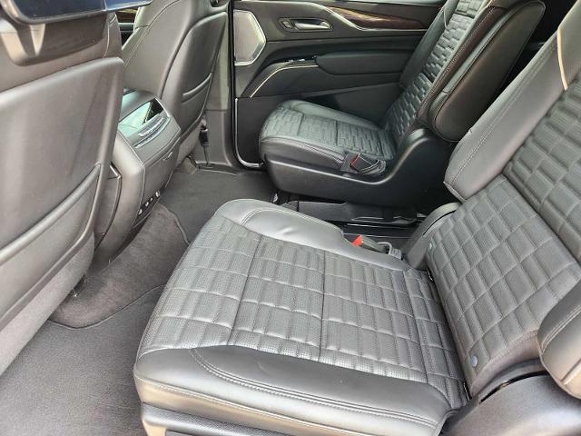 2024 Cadillac Escalade Vehicle Photo in DENTON, TX 76210-9321