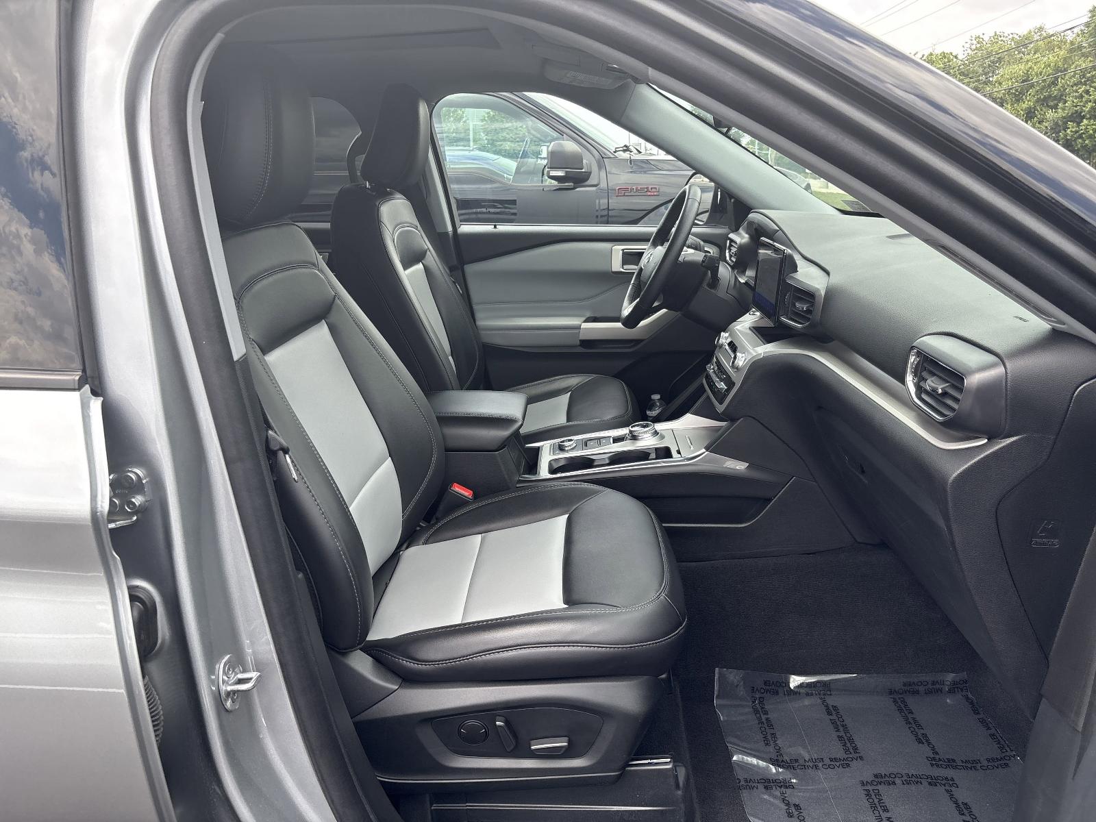 2023 Ford Explorer Vehicle Photo in Mechanicsburg, PA 17050-1707