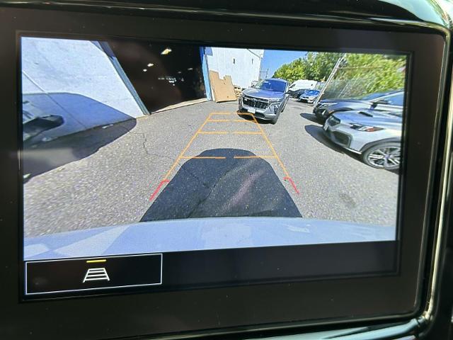 2023 Chevrolet Traverse Vehicle Photo in Roslyn, NY 11576