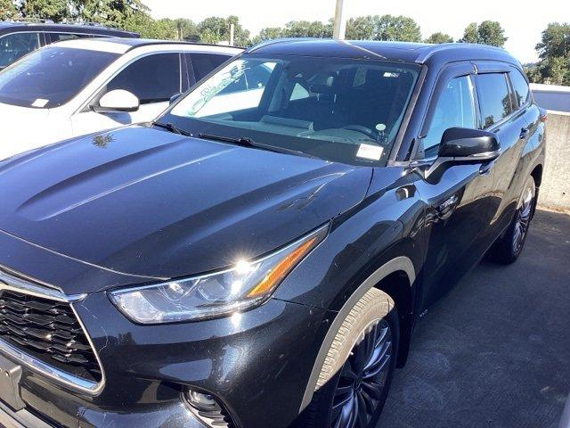 2021 Toyota Highlander Vehicle Photo in PUYALLUP, WA 98371-4149