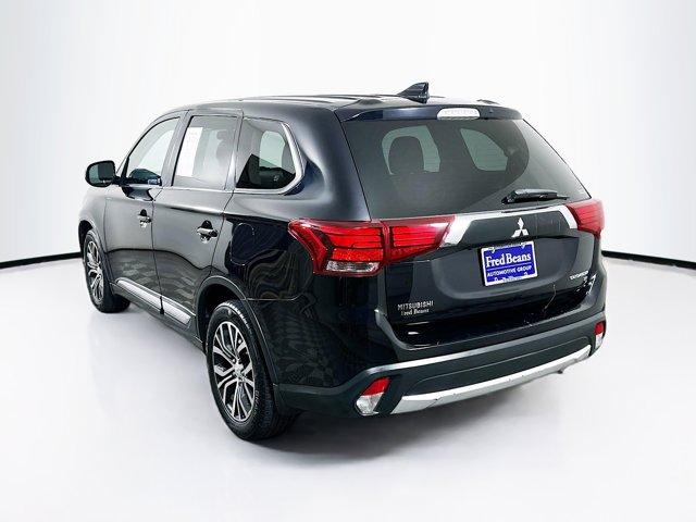 2018 Mitsubishi Outlander Vehicle Photo in Doylsetown, PA 18901