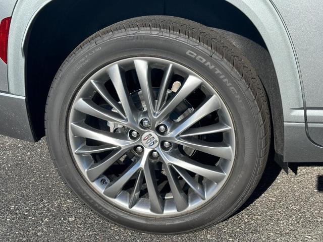 2026 Buick Enclave Vehicle Photo in COLUMBIA, MO 65203-3903