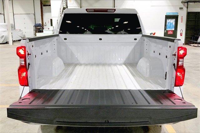2025 Chevrolet Silverado 1500 Vehicle Photo in KANSAS CITY, MO 64114-4502