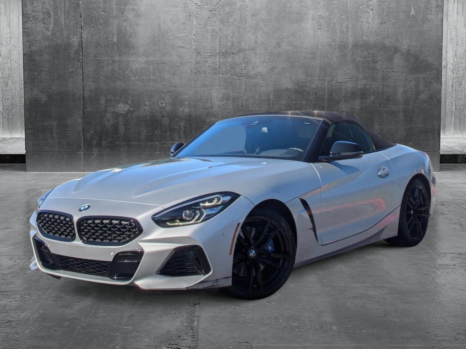 2022 BMW Z4 sDriveM40i Vehicle Photo in Valencia, CA 91355