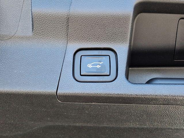2022 GMC Acadia Vehicle Photo in DANBURY, CT 06810-5034
