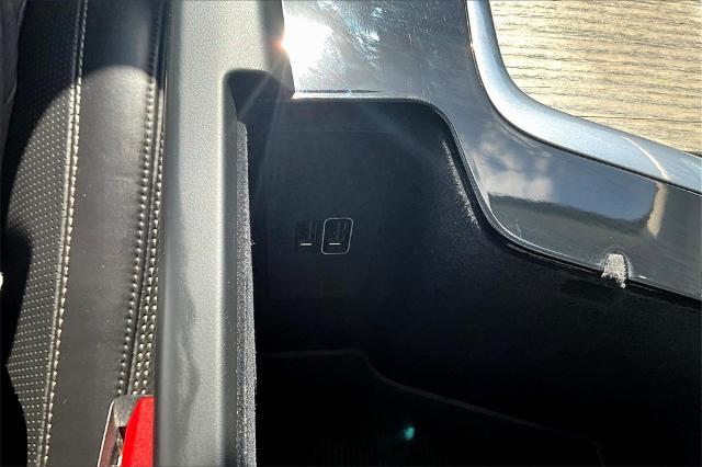 2021 Volvo XC60 Vehicle Photo in Houston, TX 77007