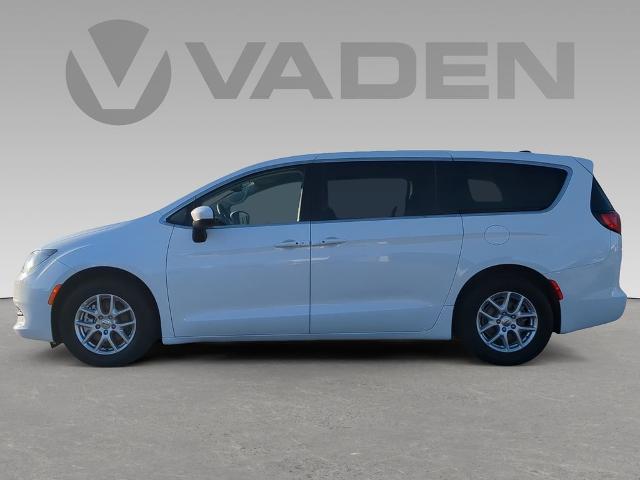 2023 Chrysler Voyager Vehicle Photo in Brunswick, GA 31525