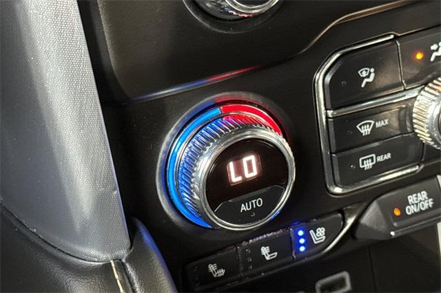 2021 GMC Yukon XL Vehicle Photo in ELK GROVE, CA 95757-8703