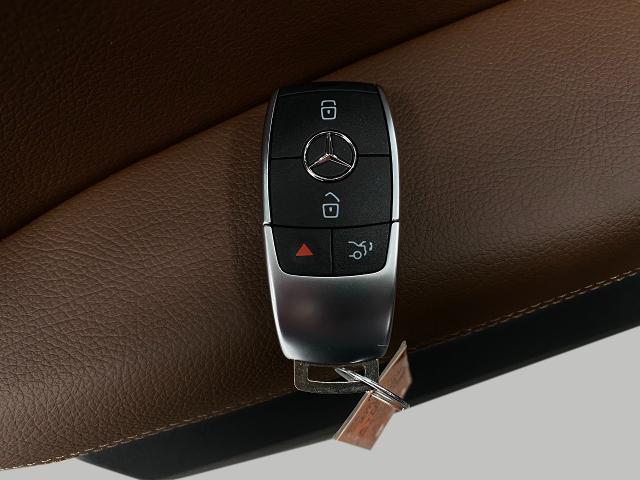 2025 Mercedes-Benz GLE Vehicle Photo in Appleton, WI 54913